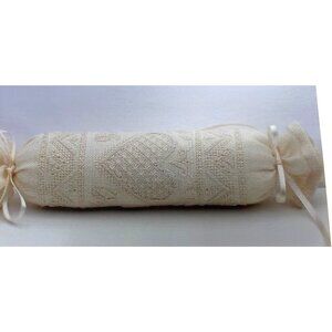 Whitework Needle Roll Pattern By Liz Navickas Designs